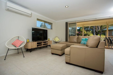 'Banksia Atura' At Tura Beach - Yamba Accommodation 2