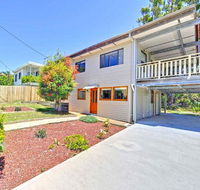 'Beach Break 2' 2/10 Lionel St - downstairs unit with Aircon - Yamba Accommodation