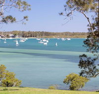 'Corlette Waterfront' 2/44 Danalene Parade - Waterfront Luxury WIFI Aircon Boat Parking - Yamba Accommodation