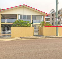 'Mooring Two Upstairs' 23 Shoal Bay Rd - Stunning views WIFI Air Conditioning and Boat Parking - Yamba Accommodation