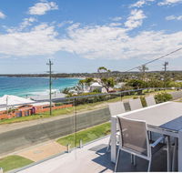 'Salt  Light' Mollymook - Yamba Accommodation