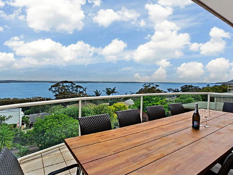 'The Bay', 25 Wallawa Rd - Huge Home With Aircon, Spectacular Views & Chromecast - Yamba Accommodation 0