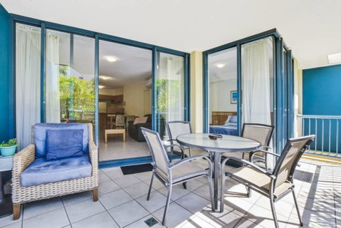 1 Bedroom - Private Managed Resort Pool And Beach - Alex - Yamba Accommodation 0
