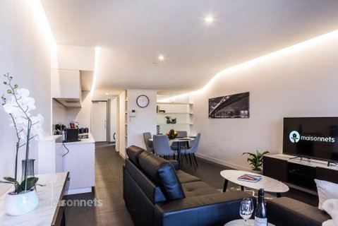 1 Bedroom Apt With Parking Walk To ANU - Yamba Accommodation 2
