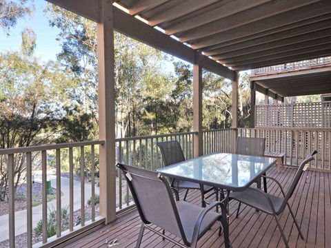 1 Bedroom Executive Villa Located Within Cypress Lakes - Yamba Accommodation 0