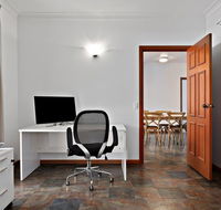 1 Gordon St Cowes - Kenros Beach House - Yamba Accommodation