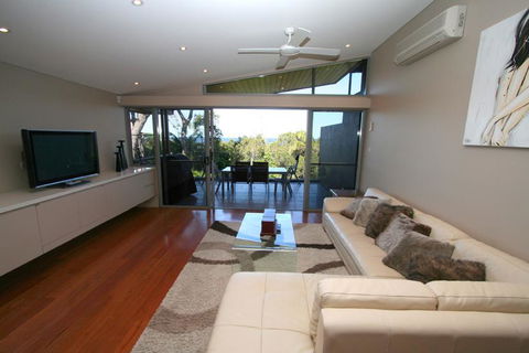 1/22 Mahogany Drive - Beach House 1 @ Vue - Yamba Accommodation 3