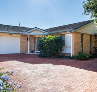 1/4 Huntly Close - Yamba Accommodation