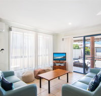 1/54 Parkes Airconditioned - Yamba Accommodation