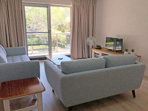 10 'Parkview', 11-13 Catalina Close - Peaceful Park Views - Yamba Accommodation 1