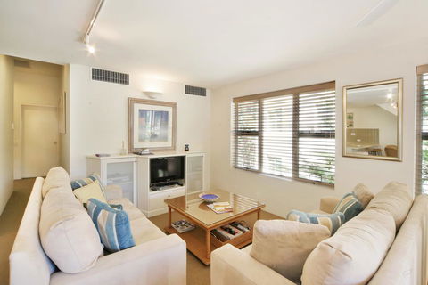 10 Alderly - Yamba Accommodation 3