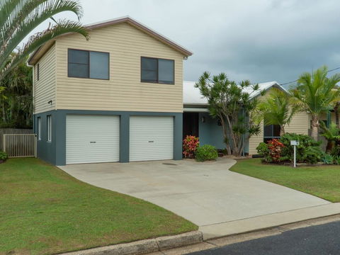 10 Bellgrove Street - Sawtell, NSW - Yamba Accommodation 0