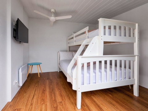 10 OCEAN DRIVE - Yamba Accommodation 3