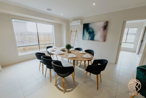 113, Balanchin Street Family Resort In Point Cook - Yamba Accommodation 2