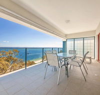 12 'Le Vogue' 16 Magnus St - Sensational Water Views Lift Pool  Tennis Court - Yamba Accommodation