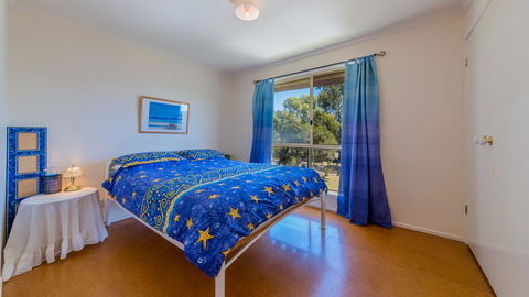 12 Aloha Drive, Ventnor - Yamba Accommodation 3