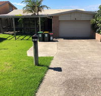 121 Montague Avenue Kianga - Yamba Accommodation