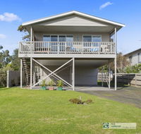 13 Seacombe Grove Ventnor - Yamba Accommodation