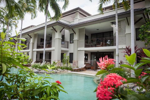 160 SEA TEMPLE SWIMOUT APT - Yamba Accommodation 2