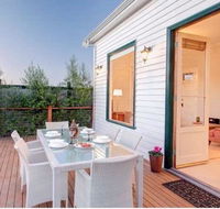 1880s Kananook Boutique Historic Luxury Apartment FSC Private Villa Bairnsdale - Yamba Accommodation