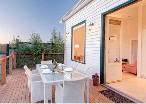 1880s Kananook Boutique Historic Luxury Apartment FSC Private Villa Bairnsdale - Yamba Accommodation 0