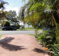 2 'Copacabana' 61 Sandy Point Road - cute unit with water views from the balcony - Yamba Accommodation