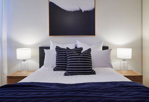 2 Bdrm South Yarra Apt With Balcony And Parking - Yamba Accommodation 3