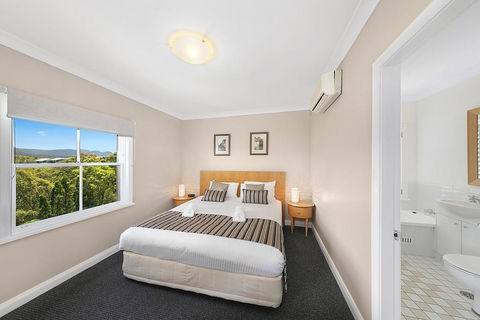 2 Bedroom Villa @ Oaks Cypress Lakes Resort - Yamba Accommodation 1