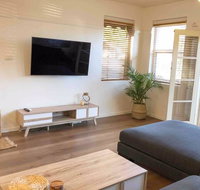 2 Bedroom SHORT walk to CBDBEACH and DARBY ST - Yamba Accommodation