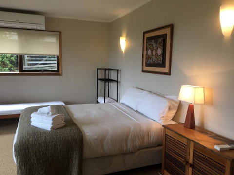 2 Degrees Of Separation - Yamba Accommodation 3