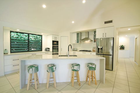 20 Avalon Street Coolum Beach - Pets Welcome - New Listing - Yamba Accommodation 2