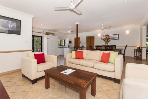 22 On Nautilus - Yamba Accommodation 2
