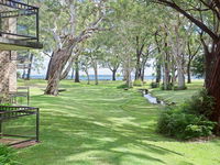23 'Bay Parklands' 2 Gowrie Avenue - Little Beach air con Pool  tennis court