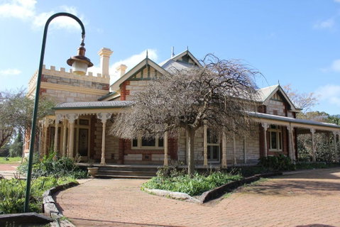 Cockburn House - Yamba Accommodation 0