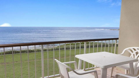 Craigmore On The Beach Unit 8 - Yamba Accommodation 2