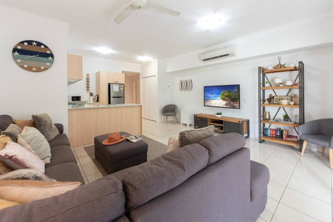 Daisy At Amphora Resort - A Calming Coastal Getaway - Yamba Accommodation 4