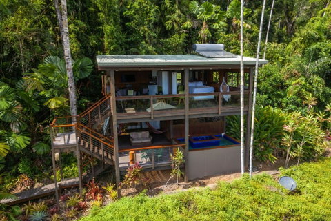 Daintree Holiday Homes - La Vista - Yamba Accommodation 4