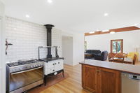 Book Central Tilba Accommodation Vacations Yamba Accommodation Yamba Accommodation
