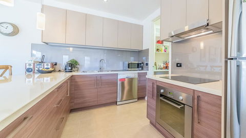 29 Birch Crescent, Cowes - Yamba Accommodation 3