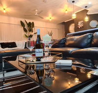 3 BEDROOM CITY ESCAPE - CHAMPAGNE STAYS Darwin - Yamba Accommodation