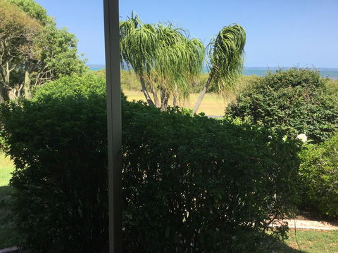3 Sea/Fraser Island View Deckings, Beachfront, Marina - Yamba Accommodation 2