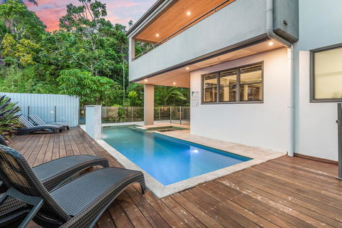 3/23 Murphy Street - Luxury Holiday Villa - Yamba Accommodation 3