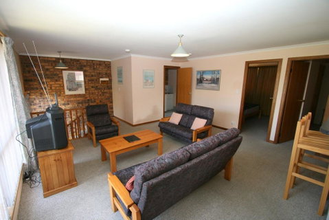 3/9 Park Road, Jindabyne - Yamba Accommodation 0