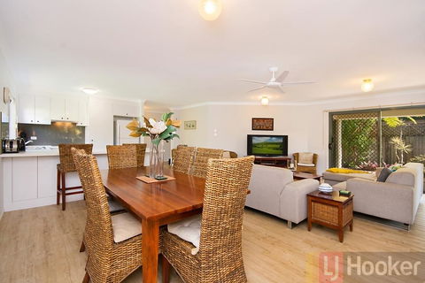 32 Beachside - Yamba Accommodation 3