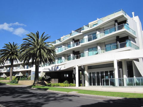 344 The Waves, Cowes - Yamba Accommodation 1