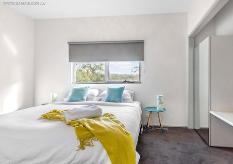 4 King Or 8 Single Beds WiFi, Netflix, Pet Friendly - Yamba Accommodation 2