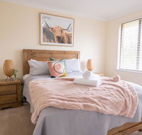 42 Rosemary Lane - Central Orange - Spacious Family Home - Quiet Lane - Yamba Accommodation