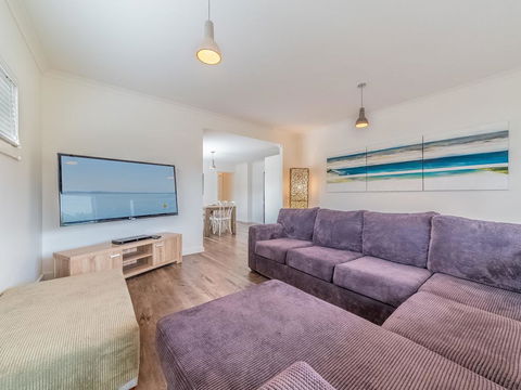 5B Genesta St, Cowes - Yamba Accommodation 0