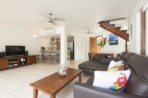 6 Templemoon - Yamba Accommodation 1
