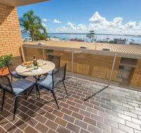 7 'The Crest' 6-8 Tomaree St - Stunning unit with Spectacular Water Views. - Yamba Accommodation